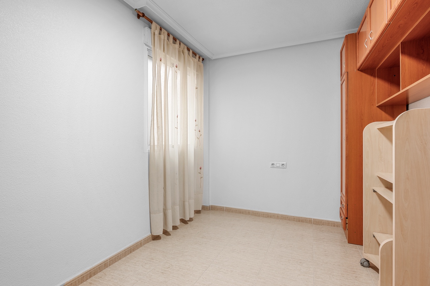2 Bed, 1 Bath, ApartmentFor Sale, Torrevieja, Alicante