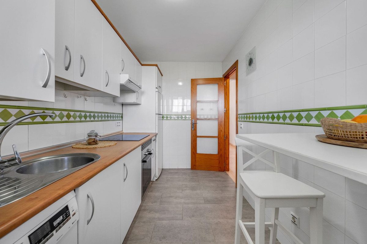 2 Bed, 2 Bath, ApartmentFor Sale, Riviera Del Sol, Malaga
