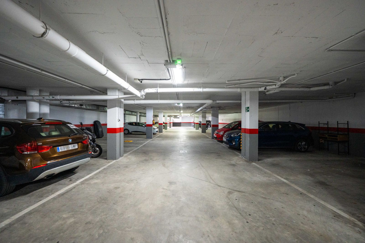 2 Bed, 2 Bath, ApartmentFor Sale, Riviera Del Sol, Malaga