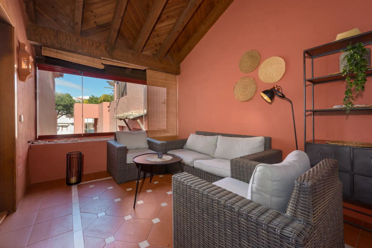 2 Bed, 2 Bath, ApartmentFor Sale, Elviria, Malaga