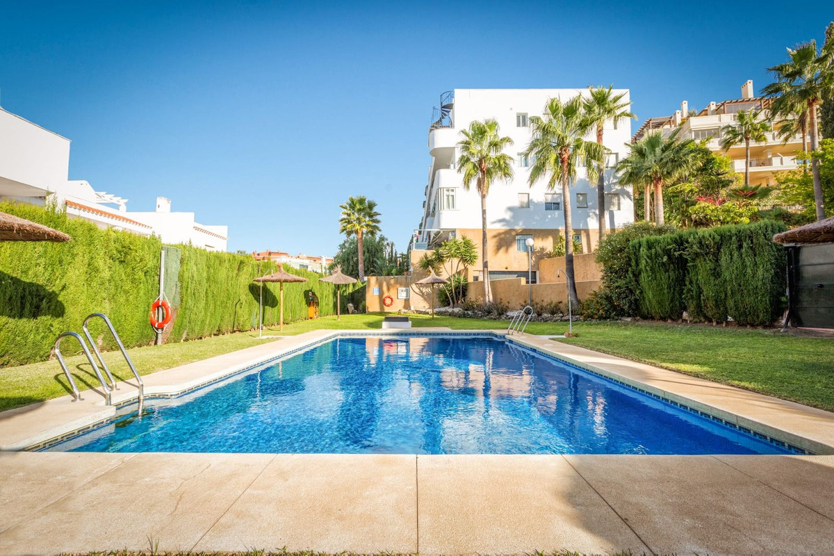2 Bed, 1 Bath, ApartmentFor Sale, Riviera Del Sol, Malaga