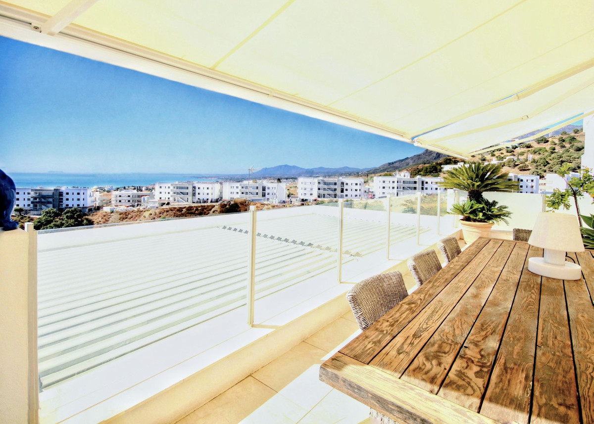 2 Bed, 2 Bath, ApartmentFor Sale, Los Monteros, Malaga