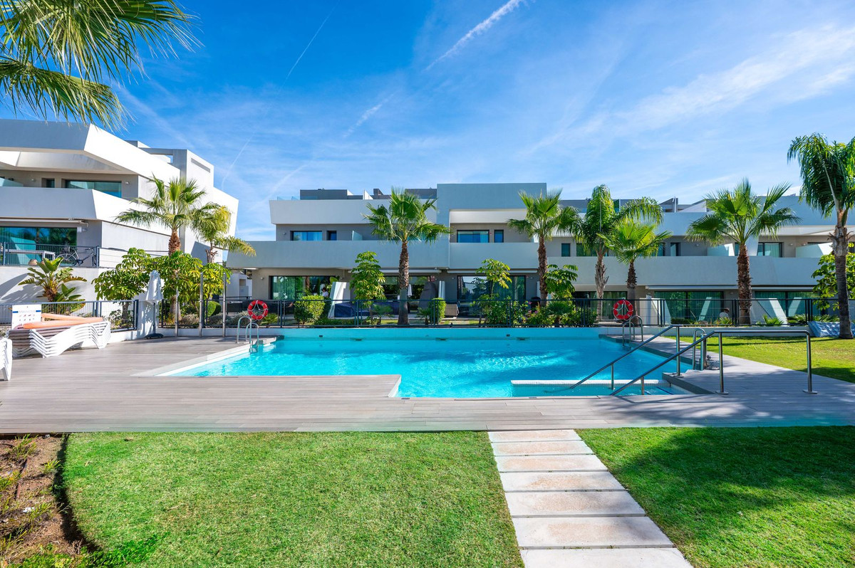 4 Bed, 3 Bath, HouseFor Sale, La Cala de Mijas, Malaga