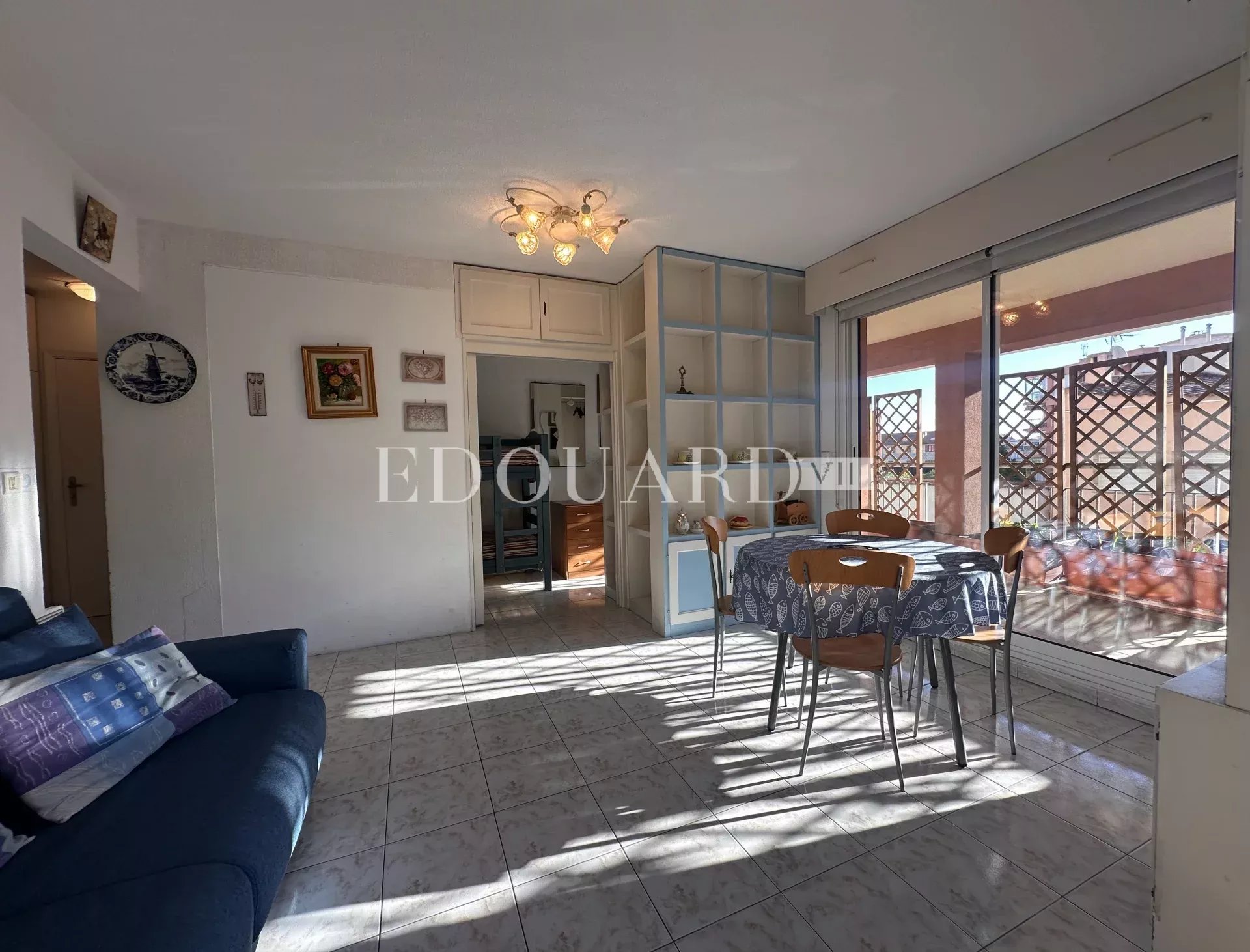2 Bed, 1 Bath, ApartmentFor Sale, Roquebrune-Cap-Martin, Alpes-Maritimes