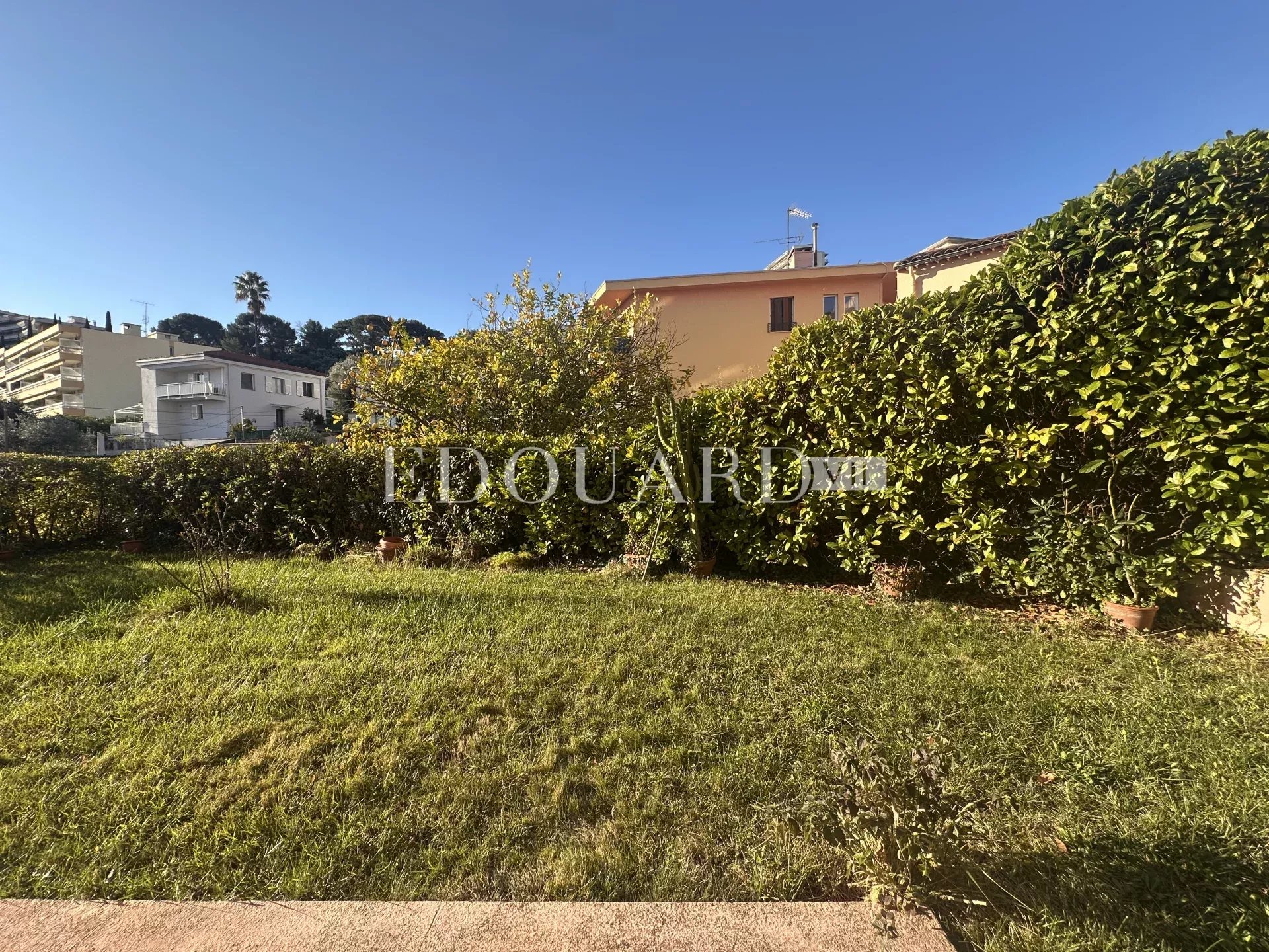 2 Bed, 1 Bath, ApartmentFor Sale, Roquebrune-Cap-Martin, Alpes-Maritimes
