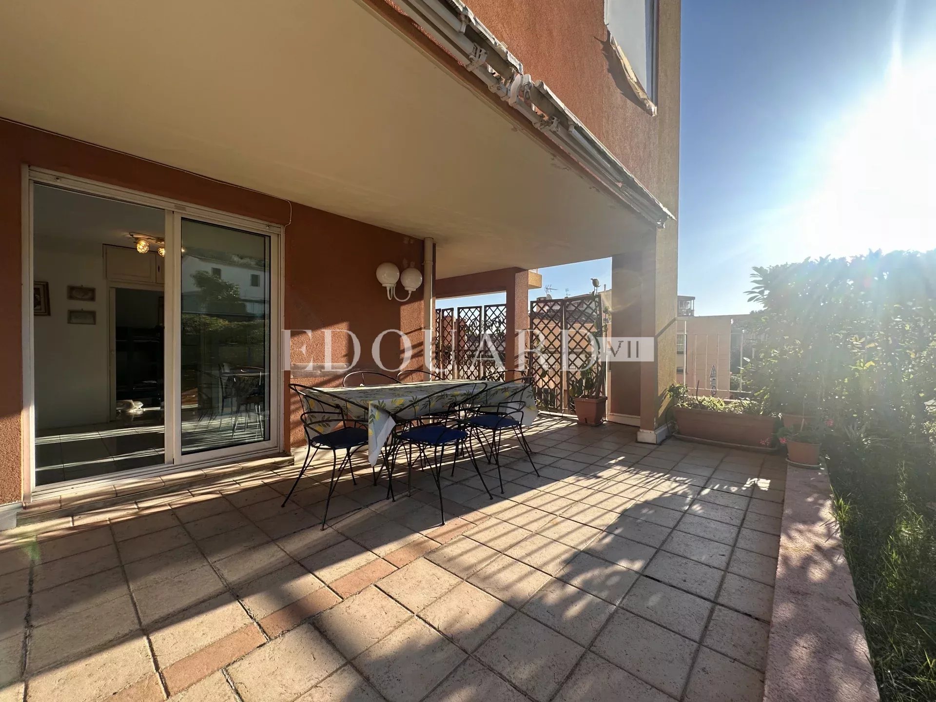 2 Bed, 1 Bath, ApartmentFor Sale, Roquebrune-Cap-Martin, Alpes-Maritimes