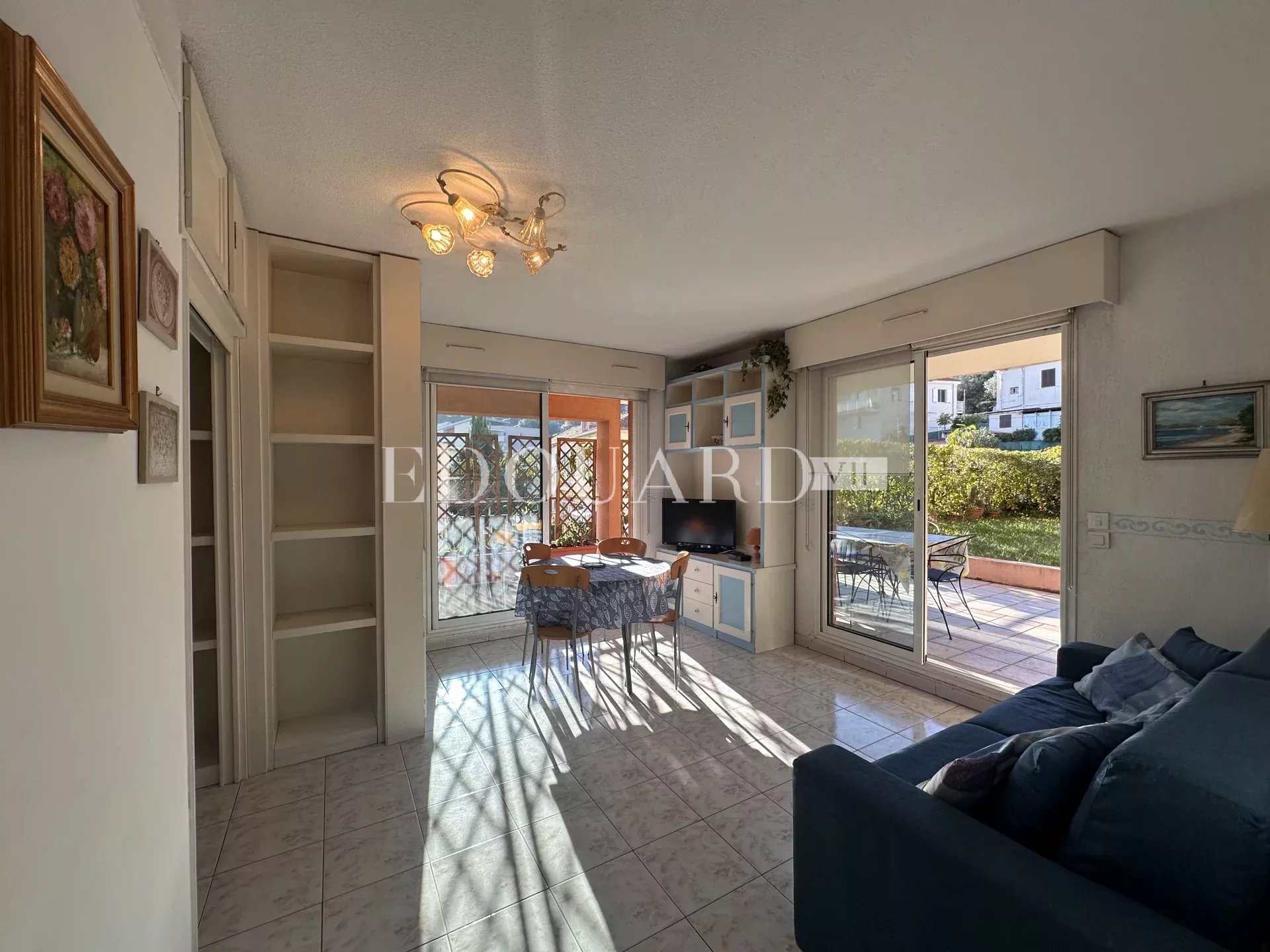 2 Bed, 1 Bath, ApartmentFor Sale, Roquebrune-Cap-Martin, Alpes-Maritimes