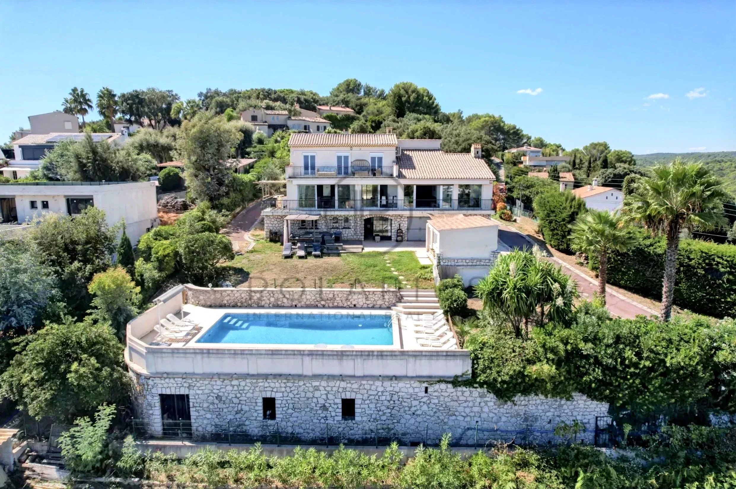 6 Bed, 5 Bath, HouseFor Sale, Antibes, Alpes-Maritimes