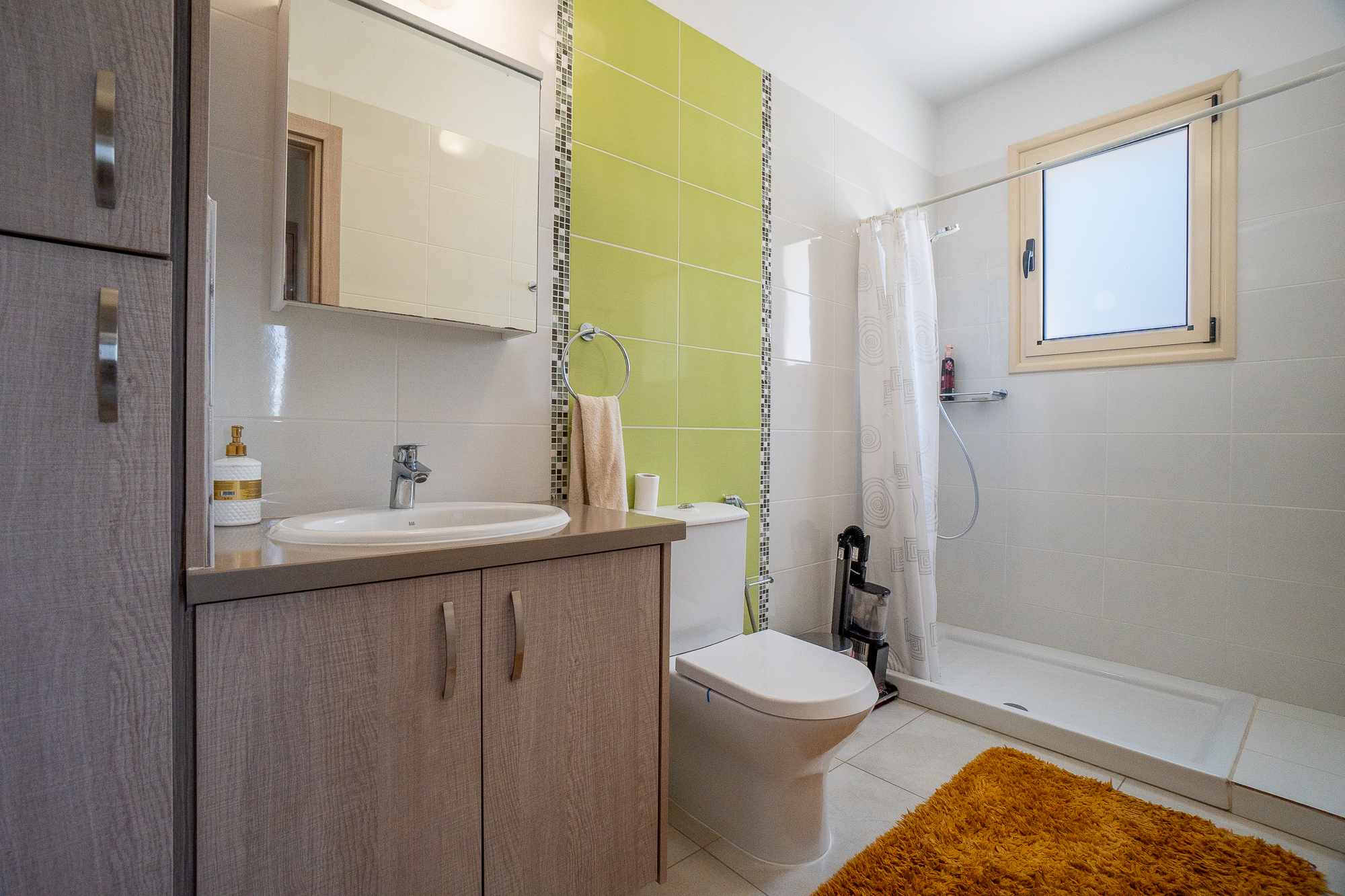 4 Bed, 3 Bath, HouseFor Sale, Paphos, Paphos