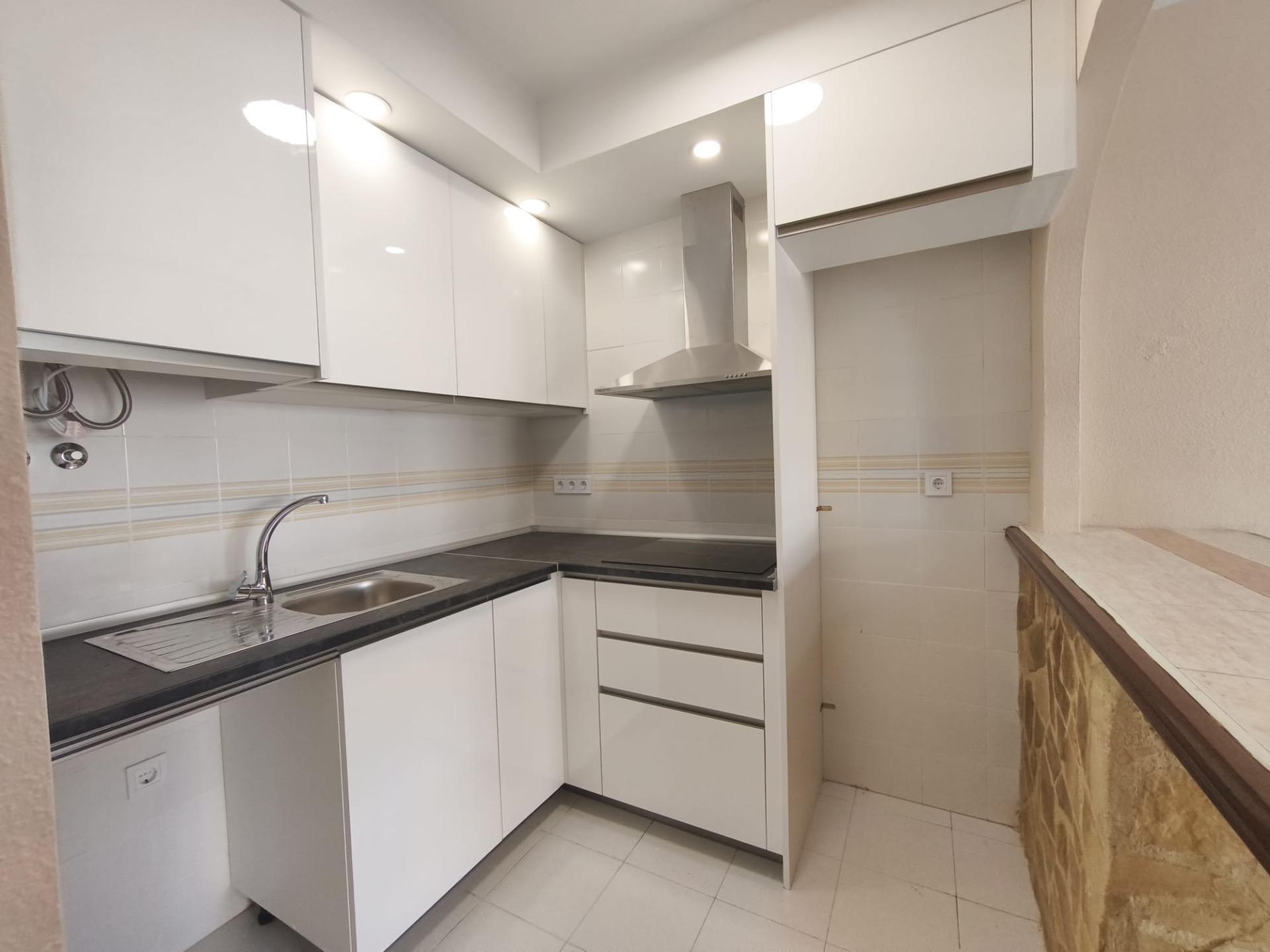 3 Bed, 2 Bath, HouseFor Sale, Torrevieja, Alicante