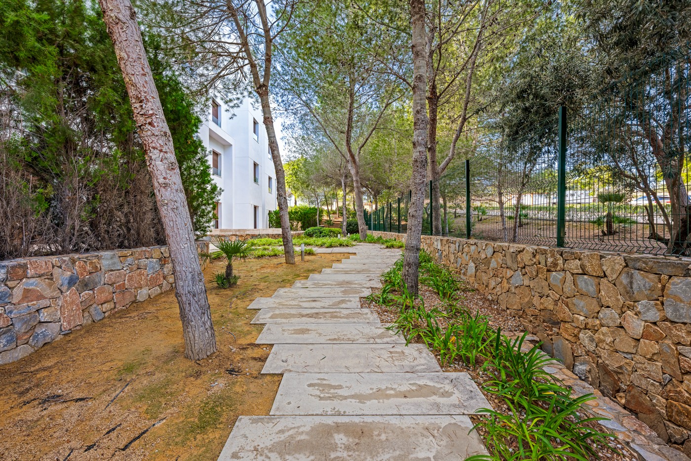 2 Bed, 2 Bath, ApartmentFor Sale, Las Colinas Golf, Alicante