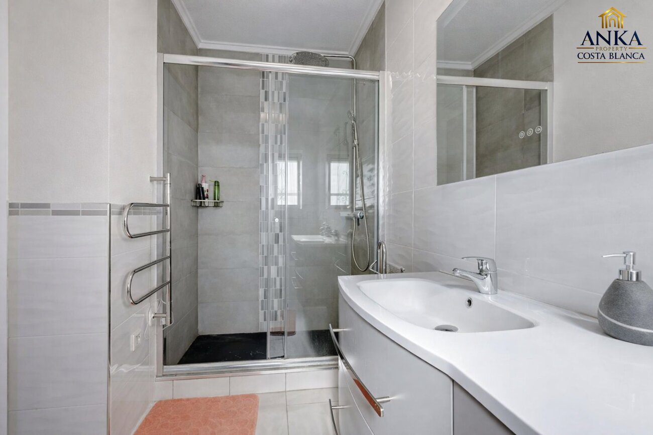 4 Bed, 3 Bath, HouseFor Sale, Ciudad Quesada, Alicante