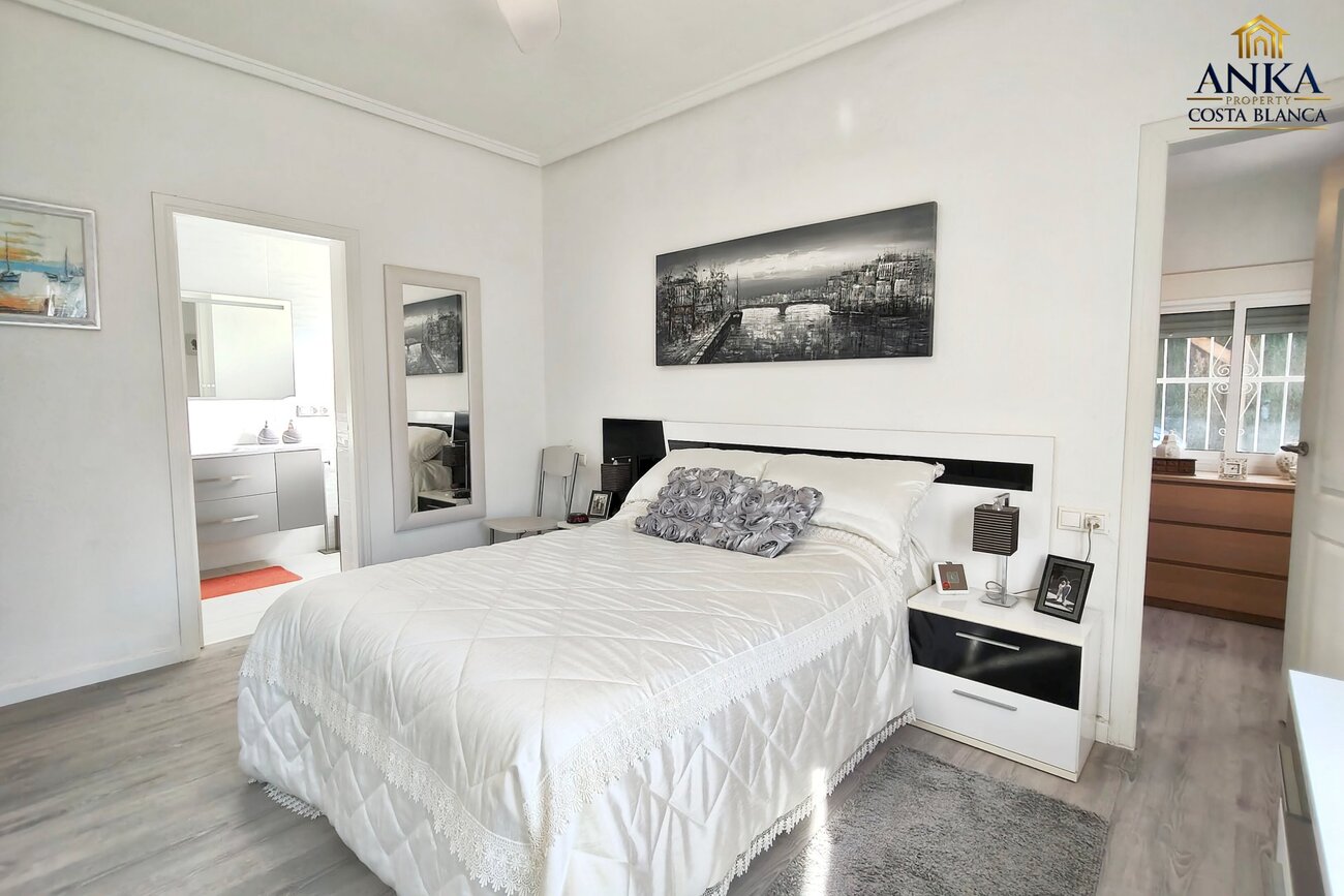 4 Bed, 3 Bath, HouseFor Sale, Ciudad Quesada, Alicante