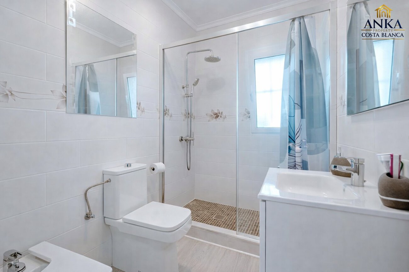 4 Bed, 3 Bath, HouseFor Sale, Ciudad Quesada, Alicante