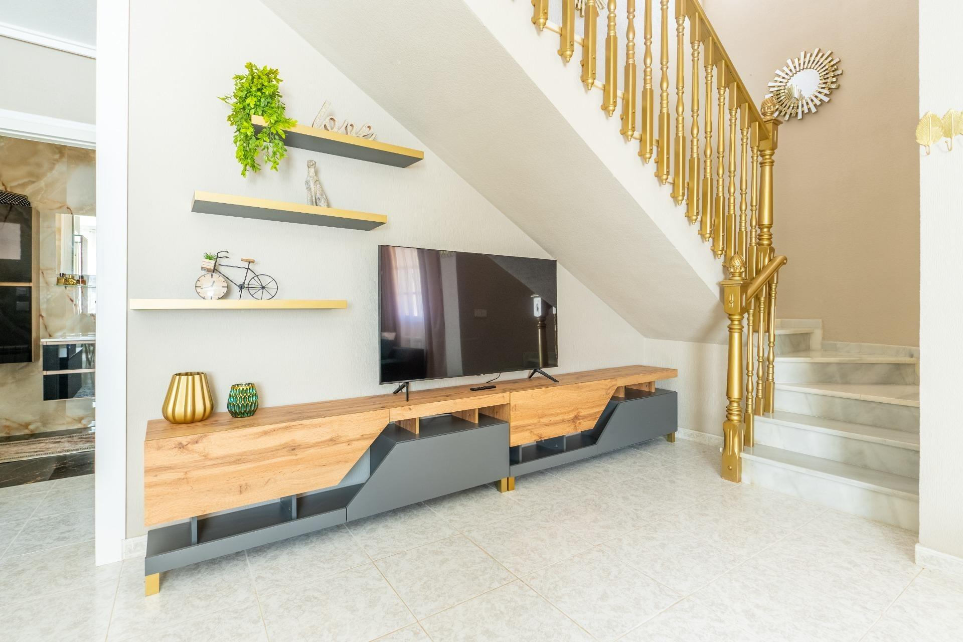 3 Bed, 2 Bath, HouseFor Sale, Torrevieja, Alicante