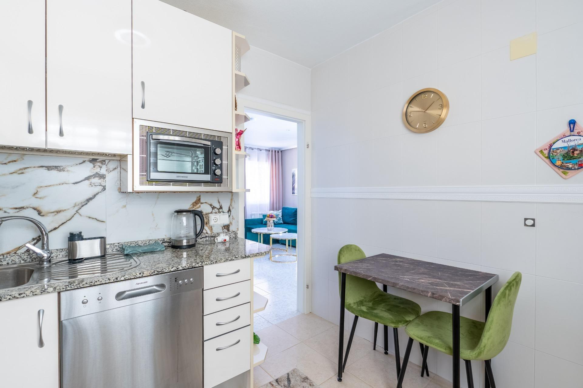 3 Bed, 2 Bath, HouseFor Sale, Torrevieja, Alicante