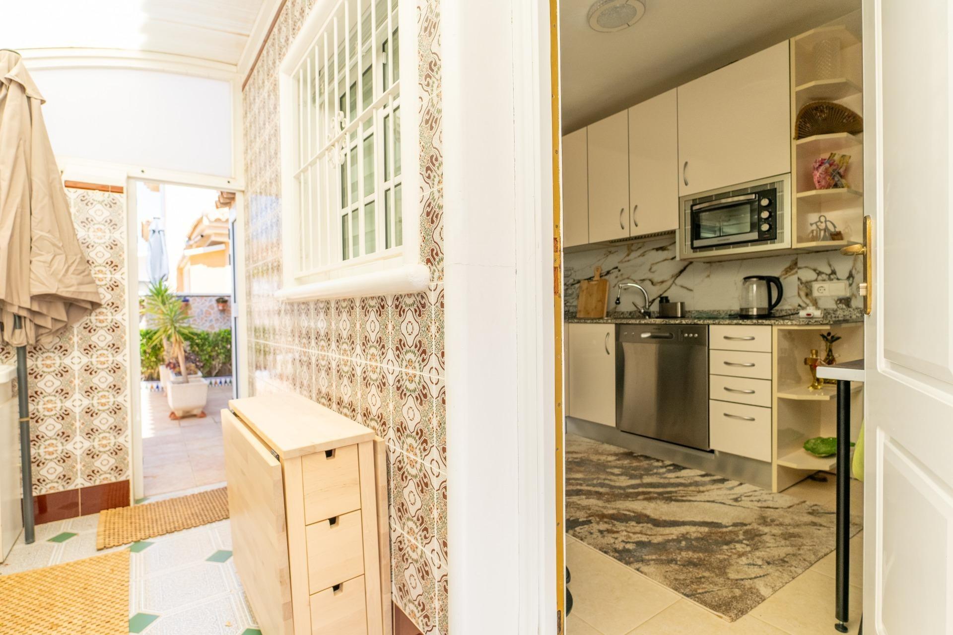 3 Bed, 2 Bath, HouseFor Sale, Torrevieja, Alicante