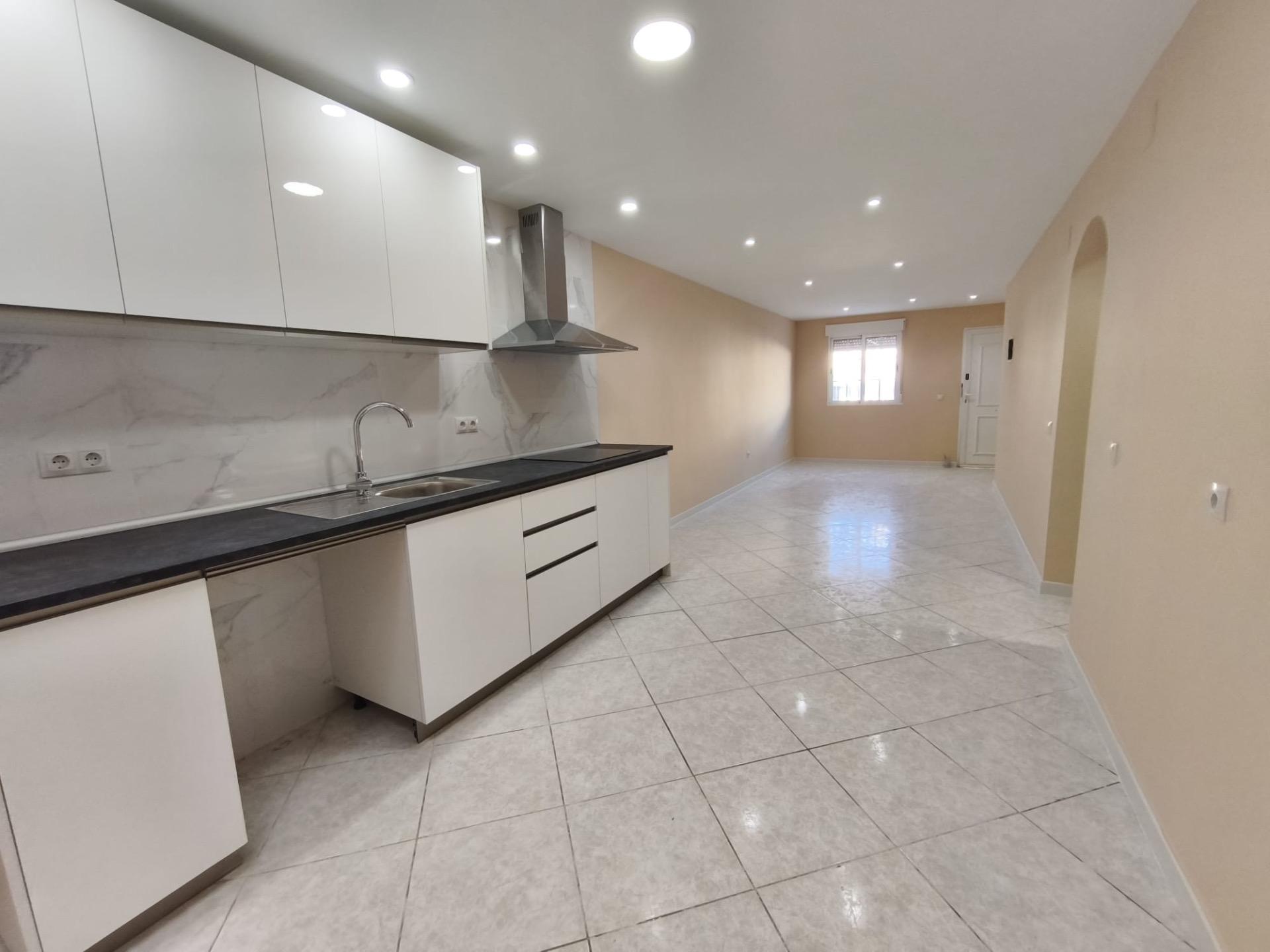 2 Bed, 1 Bath, HouseFor Sale, Torrevieja, Alicante