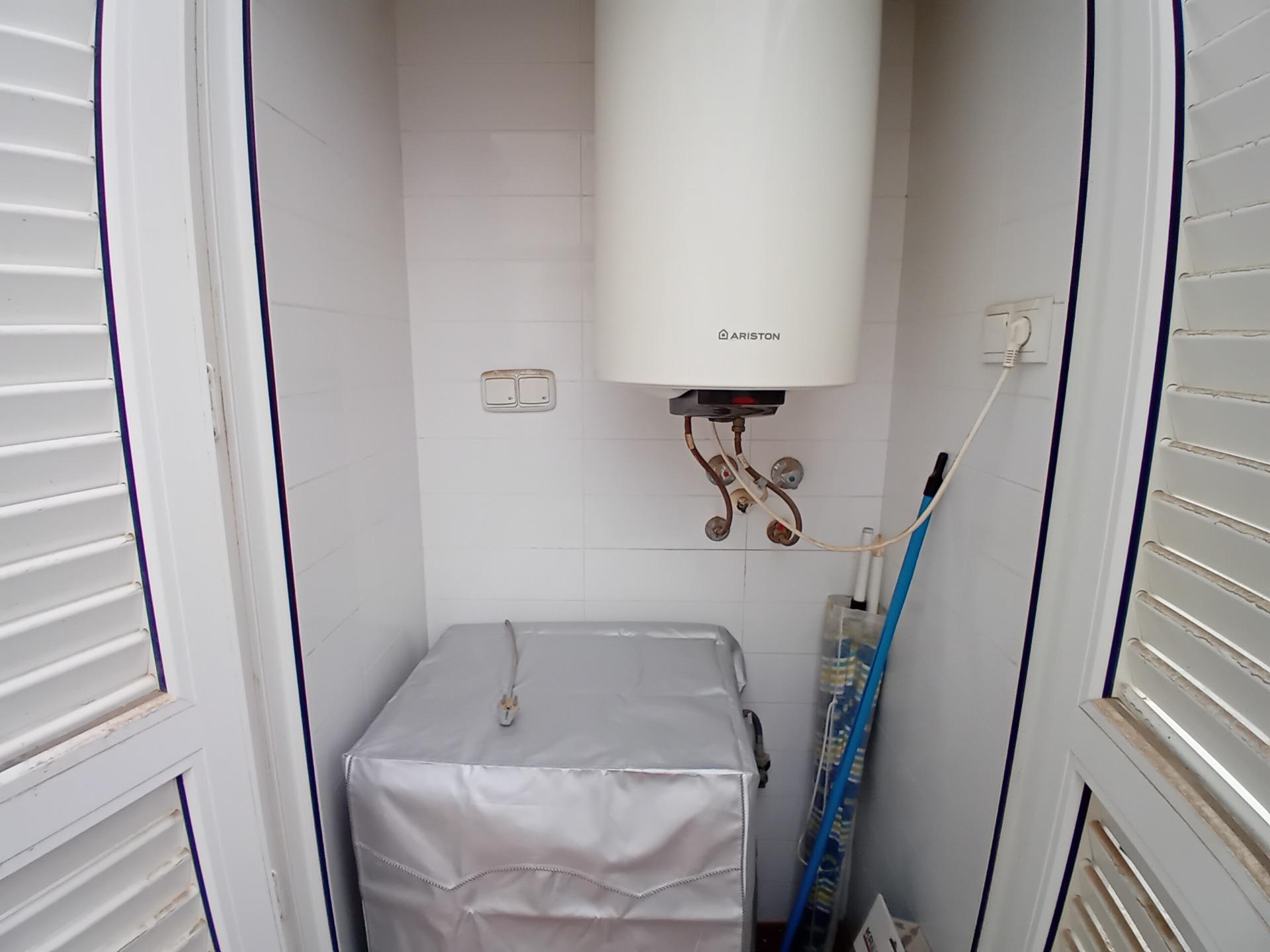 2 Bed, 1 Bath, ApartmentFor Sale, Alhama De Murcia, Murcia