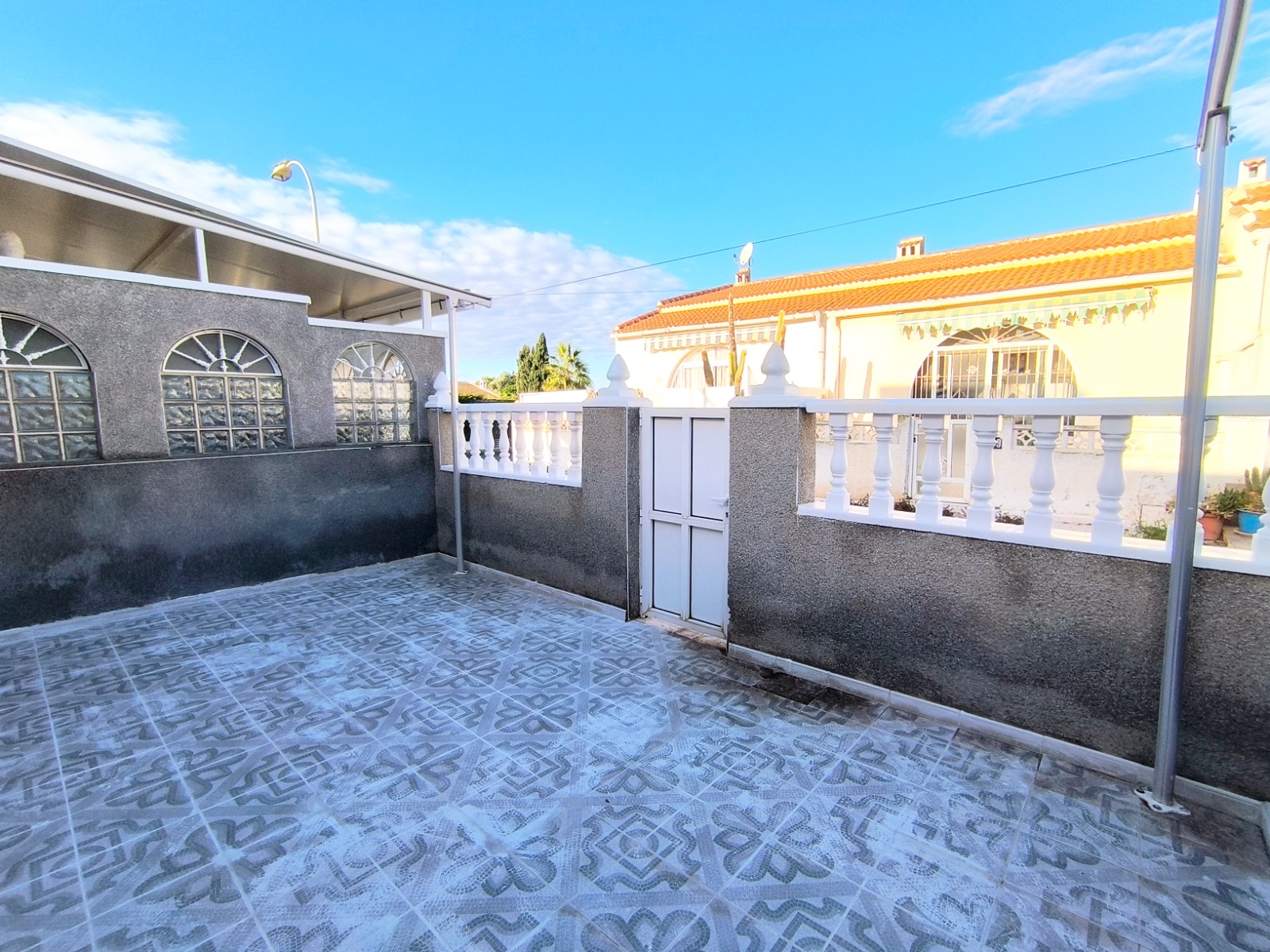 2 Bed, 1 Bath, HouseFor Sale, Torrevieja, Alicante