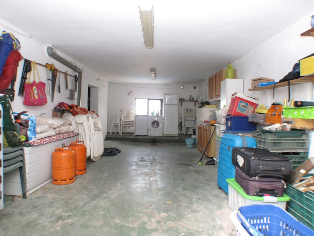 3 Bed, 2 Bath, HouseFor Sale, Nerja, Malaga