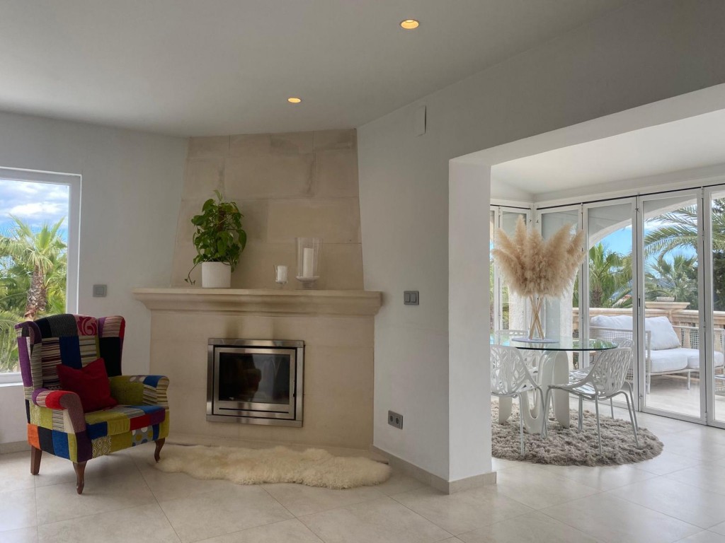 5 Bed, 3 Bath, HouseFor Sale, La Nucia, Alicante