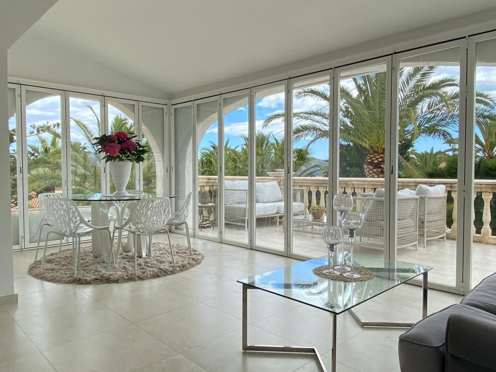5 Bed, 3 Bath, HouseFor Sale, La Nucia, Alicante