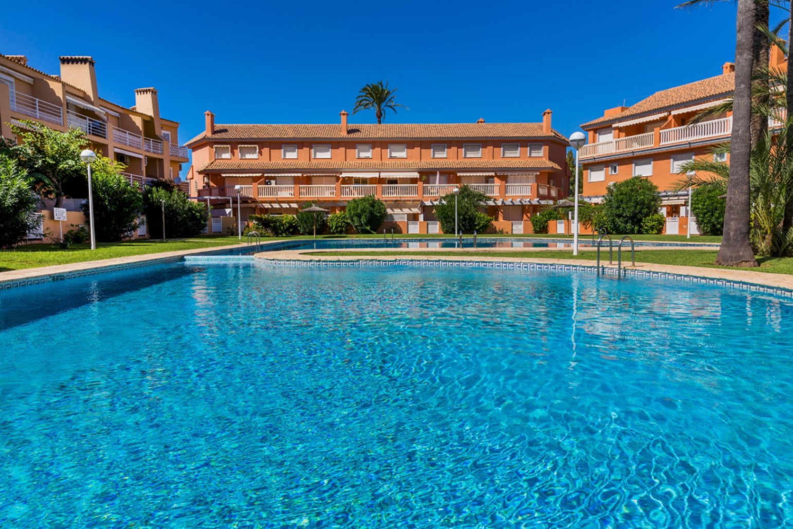 4 Bed, 2 Bath, ApartmentFor Sale, Javea, Alicante