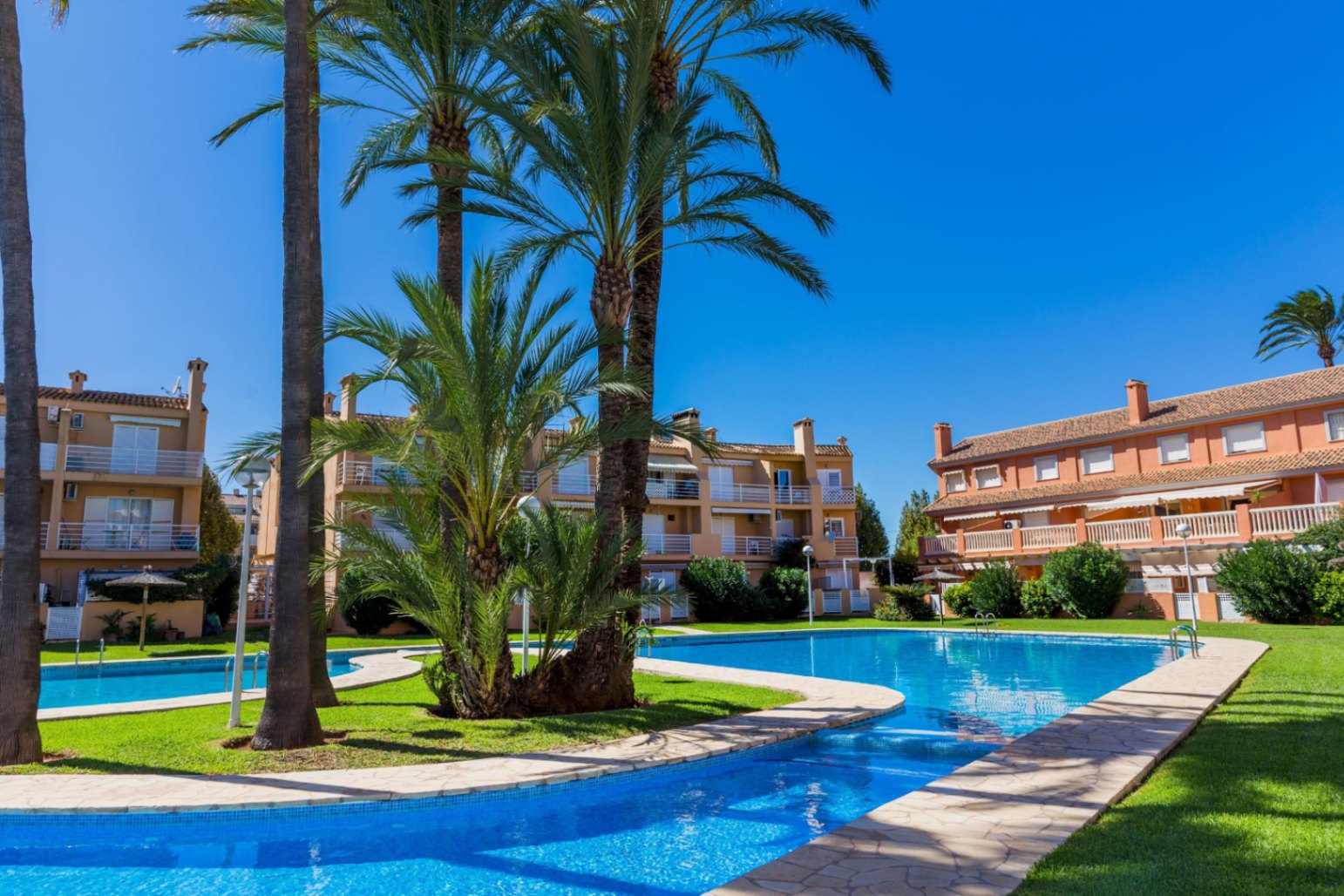 4 Bed, 2 Bath, ApartmentFor Sale, Javea, Alicante