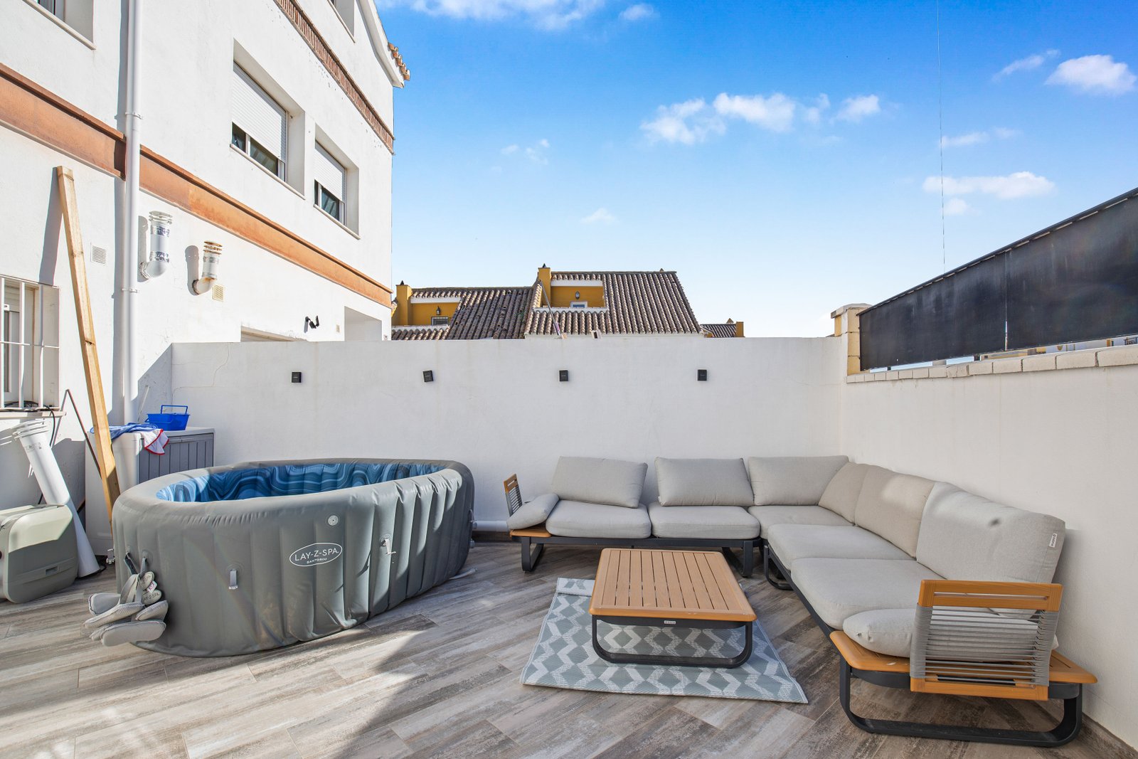 5 Bed, 3 Bath, HouseFor Sale, Manilva, Malaga