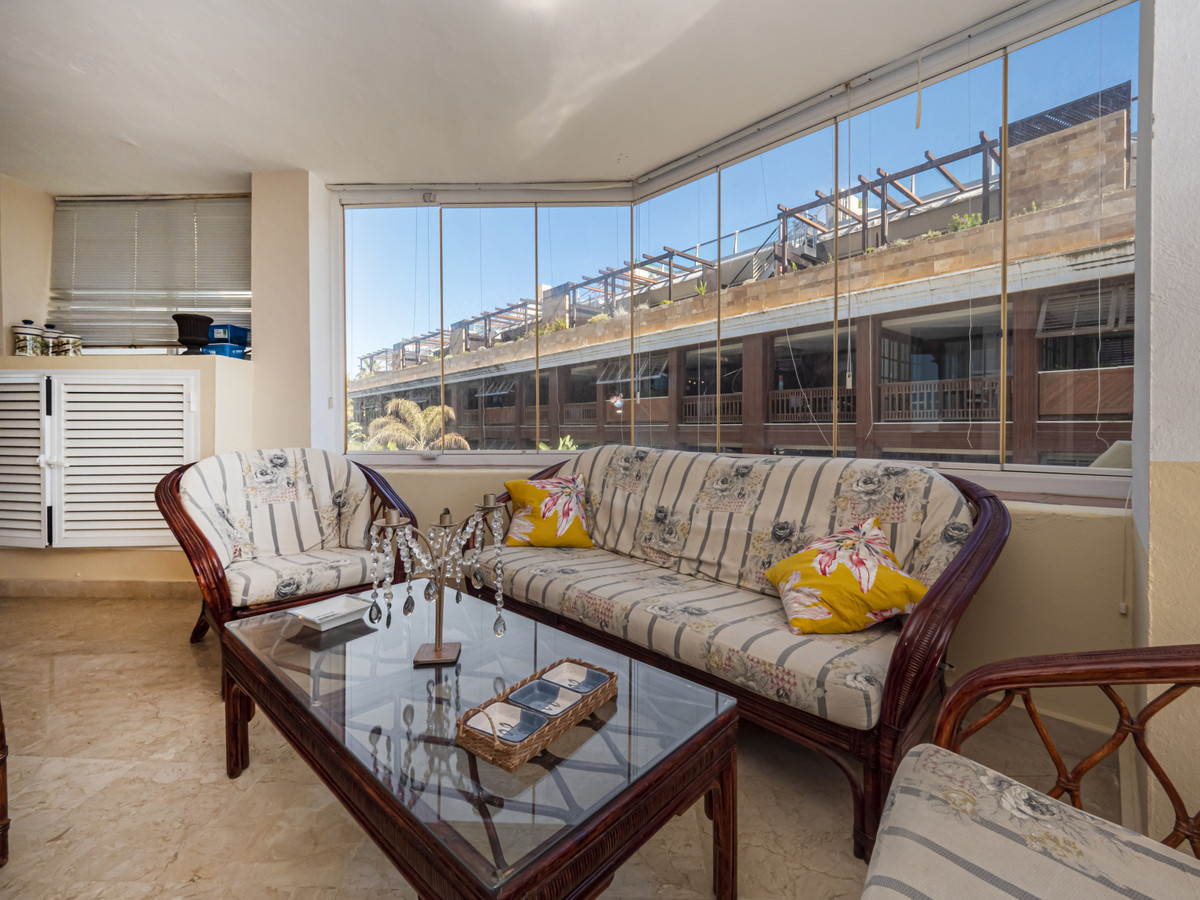 2 Bed, 2 Bath, ApartmentFor Sale, Puerto Banus, Malaga