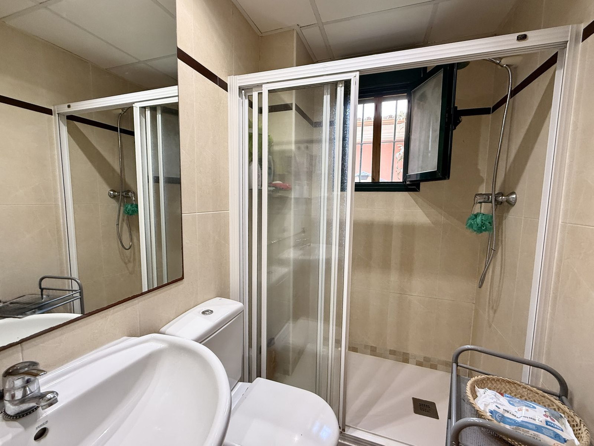 2 Bed, 2 Bath, ApartmentFor Sale, Marbesa, Malaga