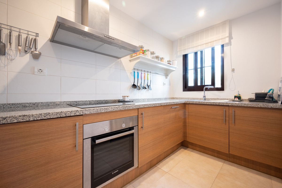 3 Bed, 4 Bath, ApartmentFor Sale, Los Monteros, Malaga