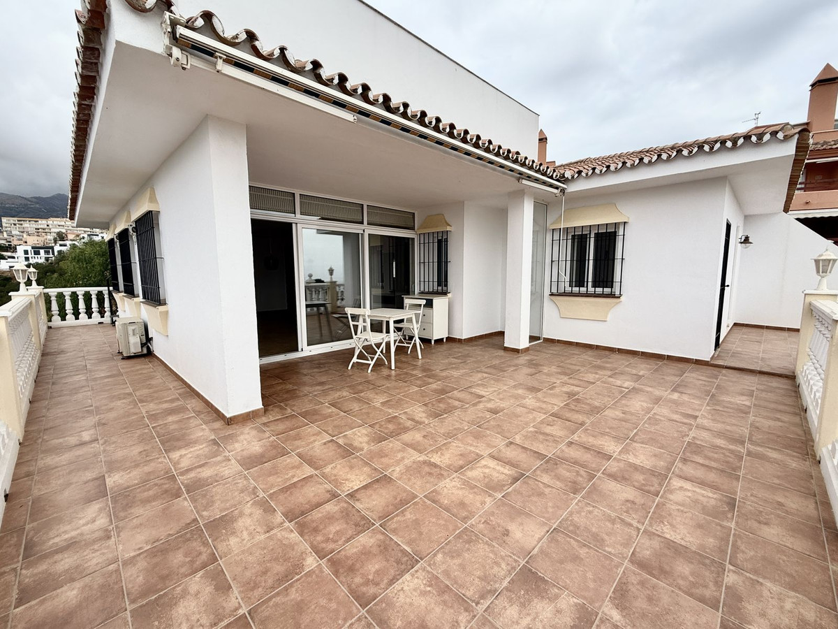 6 Bed, 4 Bath, HouseFor Sale, Fuengirola, Malaga