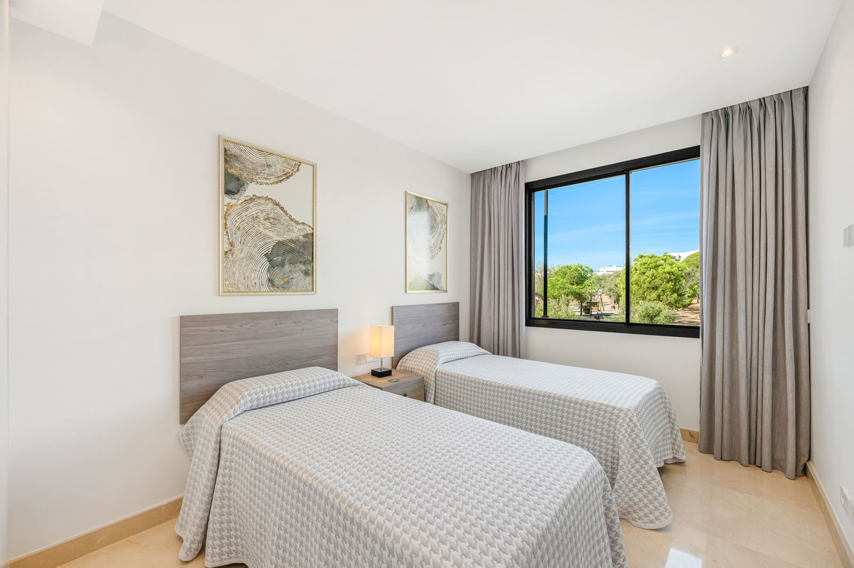 4 Bed, 3 Bath, HouseFor Sale, La Cala de Mijas, Malaga