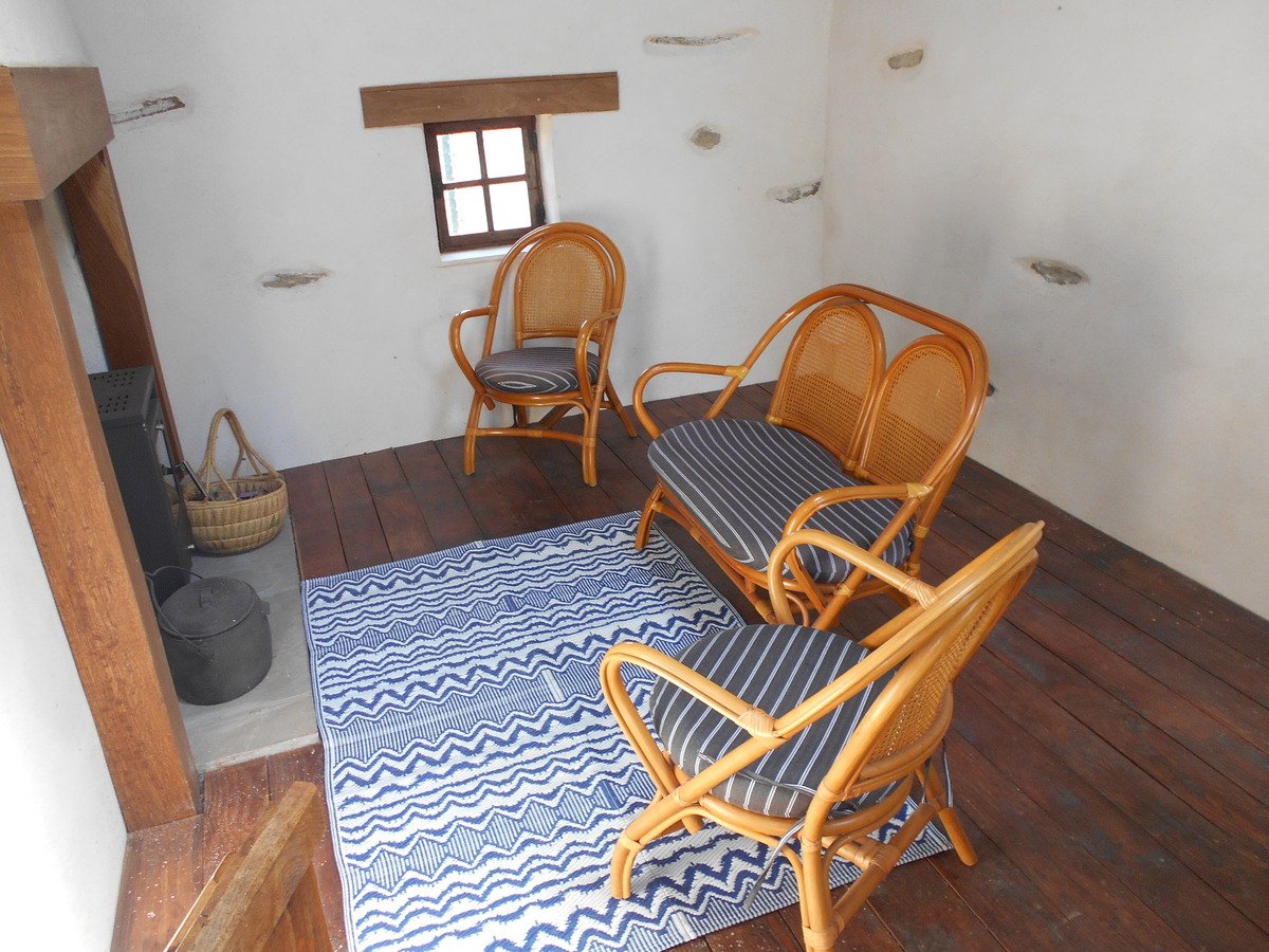 3 Bed, 2 Bath, HouseFor Sale, Saint-Aignan-de-Couptrain, Pays-de-la-Loire, 53250