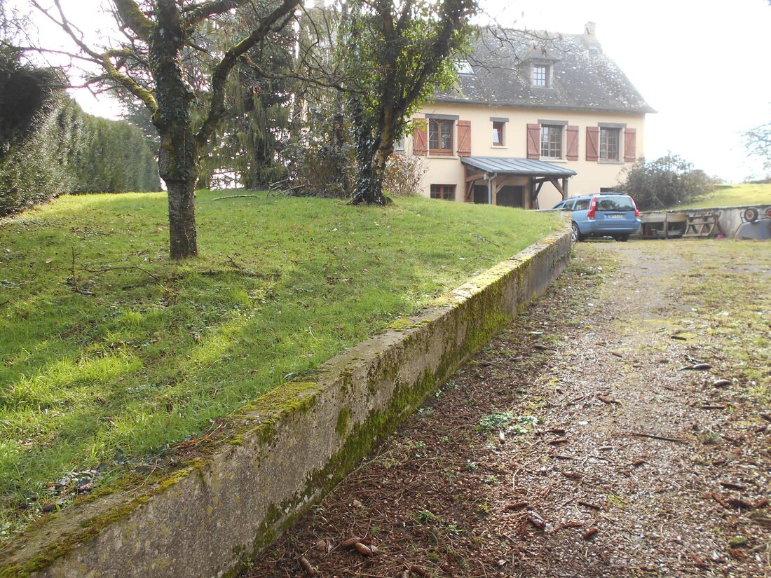 3 Bed, 1.5 Bath, HouseFor Sale, Boulay-les-Ifs, Pays-de-la-Loire, 53370