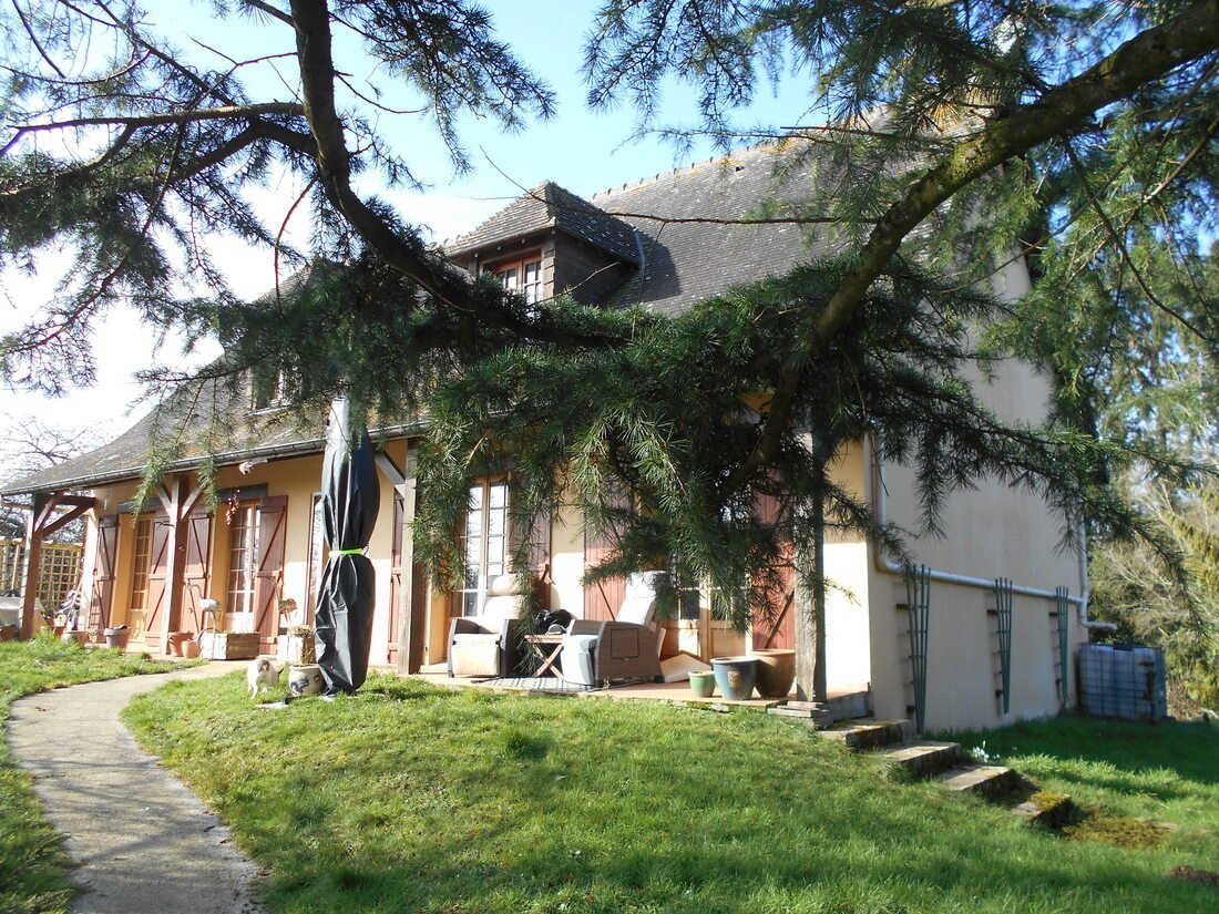 3 Bed, 1.5 Bath, HouseFor Sale, Boulay-les-Ifs, Pays-de-la-Loire, 53370