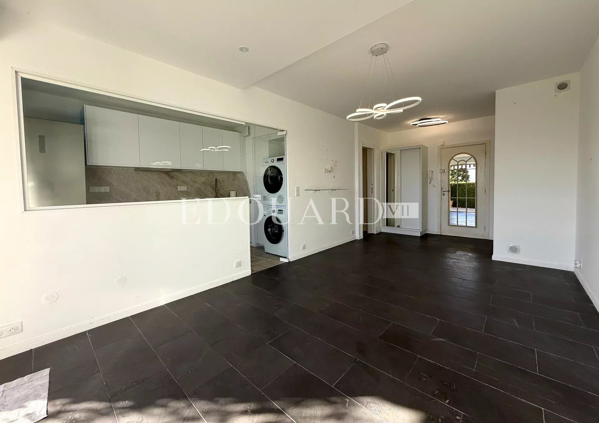 1 Bath, ApartmentFor Sale, Roquebrune-Cap-Martin, Alpes-Maritimes