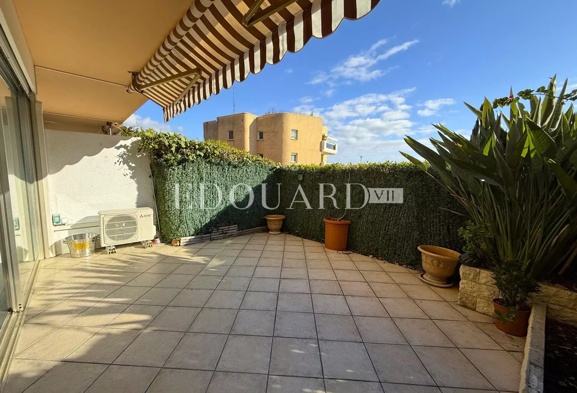 1 Bath, ApartmentFor Sale, Roquebrune-Cap-Martin, Alpes-Maritimes