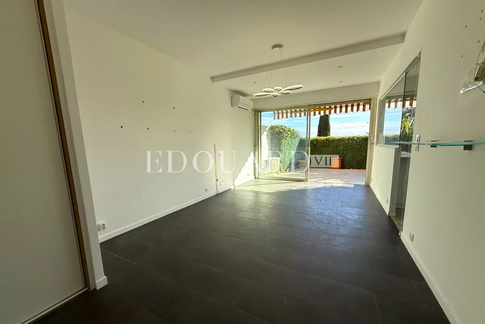 1 Bath, ApartmentFor Sale, Roquebrune-Cap-Martin, Alpes-Maritimes