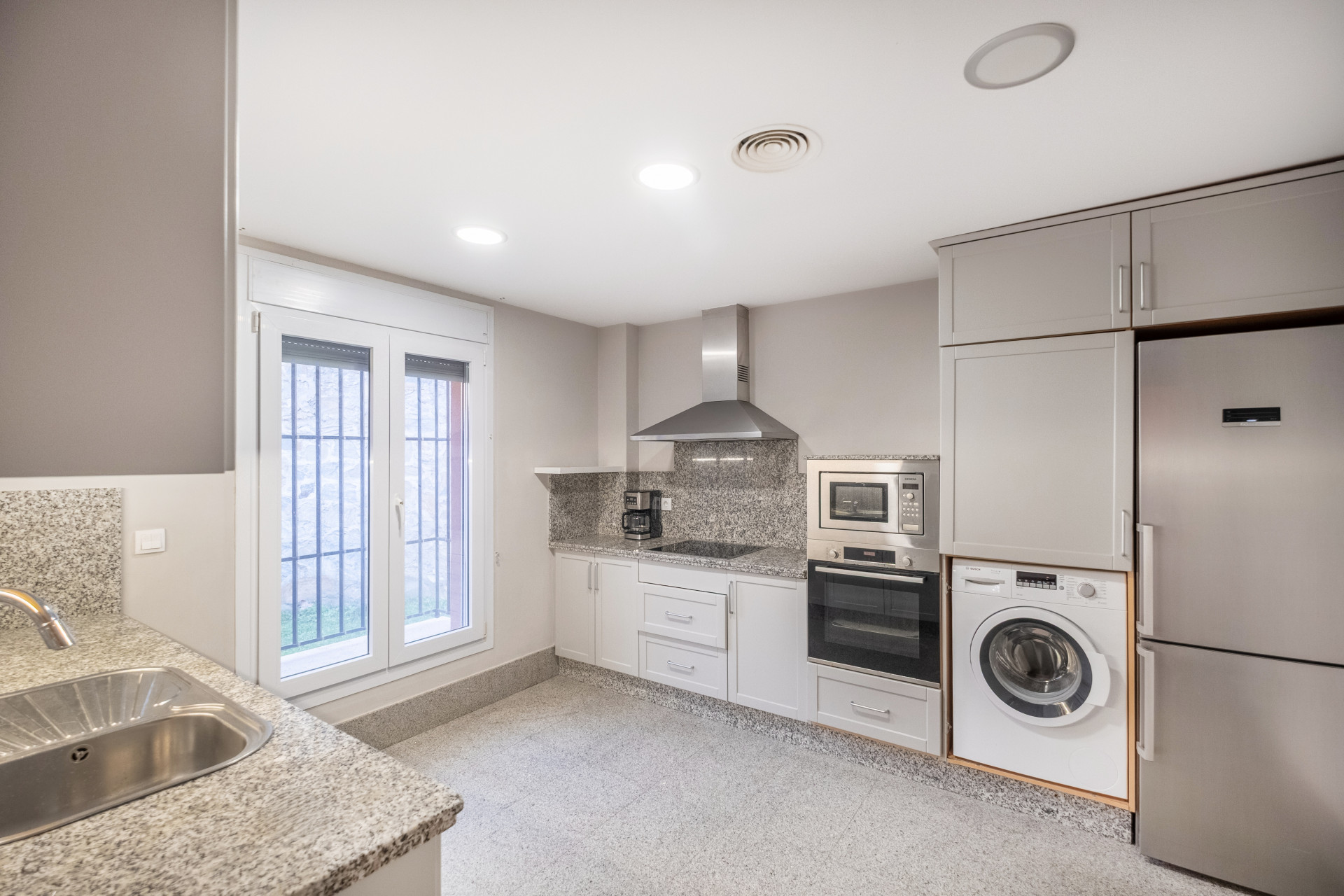 4 Bed, 4 Bath, HouseFor Sale, Marbella, Malaga