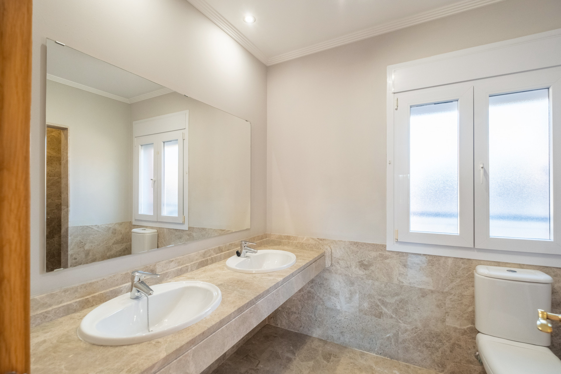 4 Bed, 4 Bath, HouseFor Sale, Marbella, Malaga