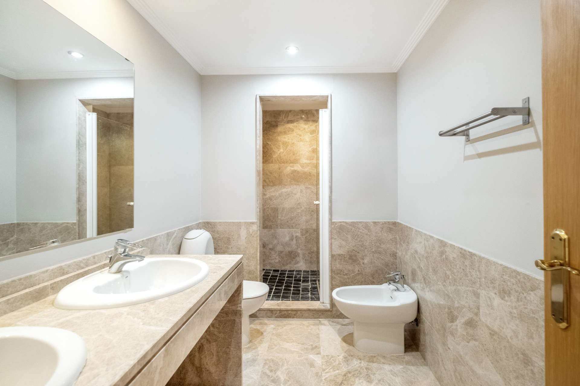 4 Bed, 4 Bath, HouseFor Sale, Marbella, Malaga