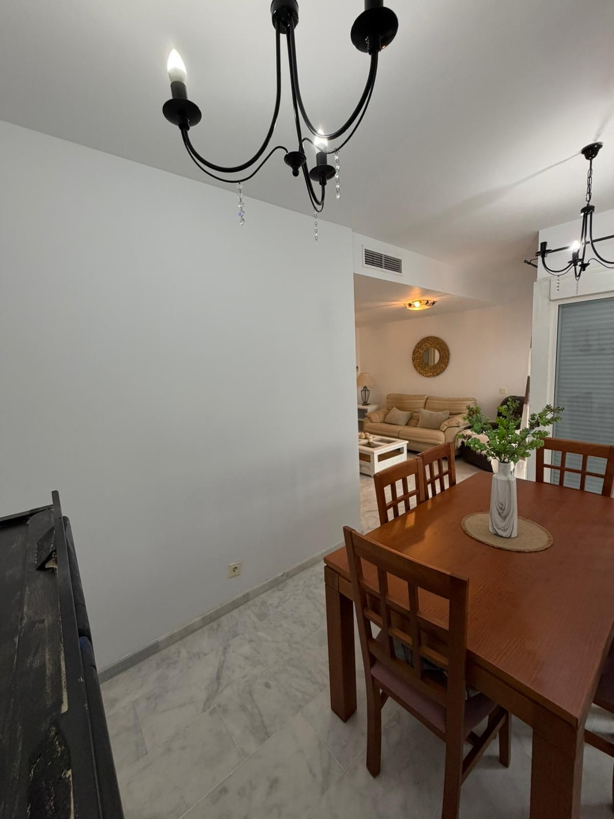 4 Bed, 2 Bath, ApartmentFor Sale, Estepona, Malaga