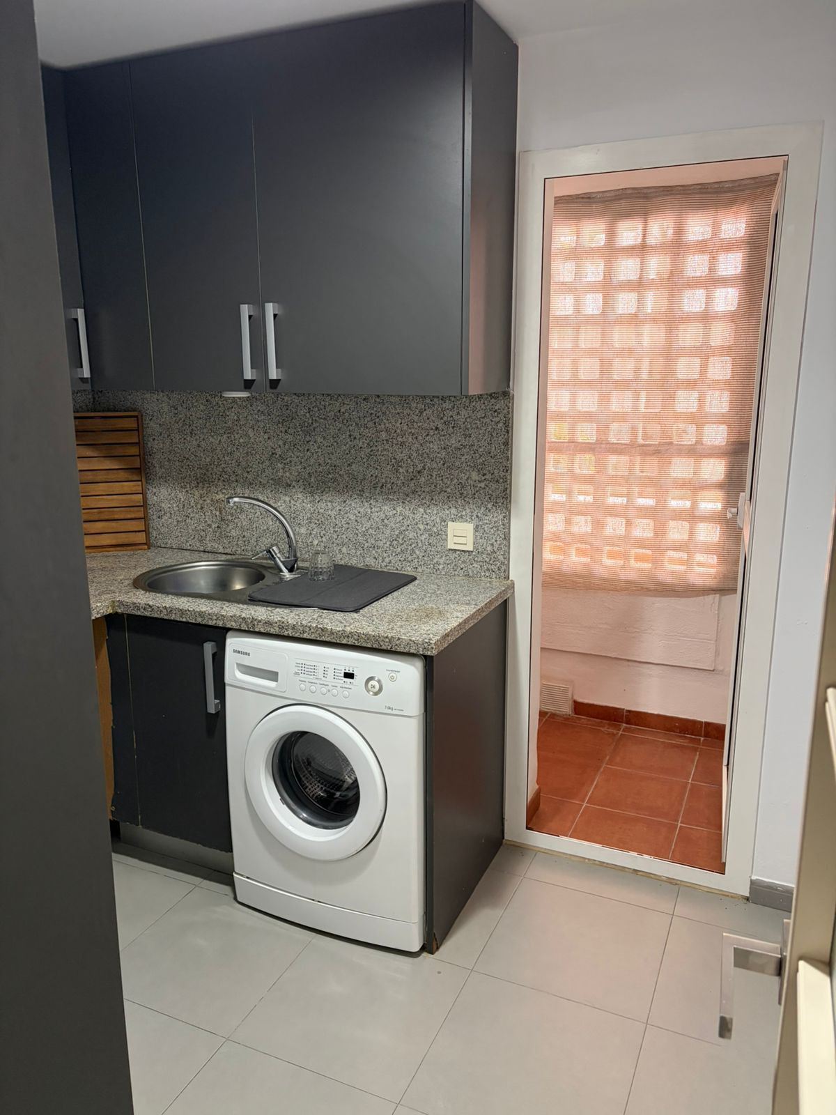 4 Bed, 2 Bath, ApartmentFor Sale, Estepona, Malaga