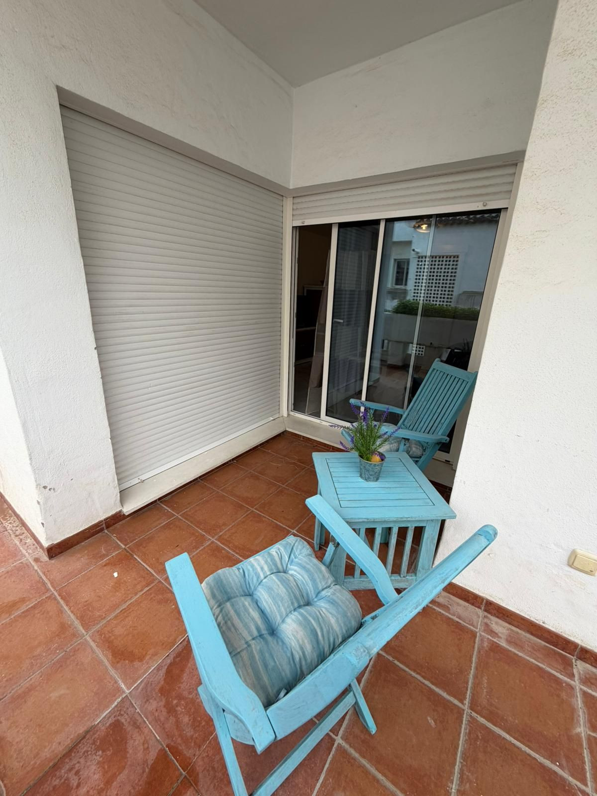 4 Bed, 2 Bath, ApartmentFor Sale, Estepona, Malaga