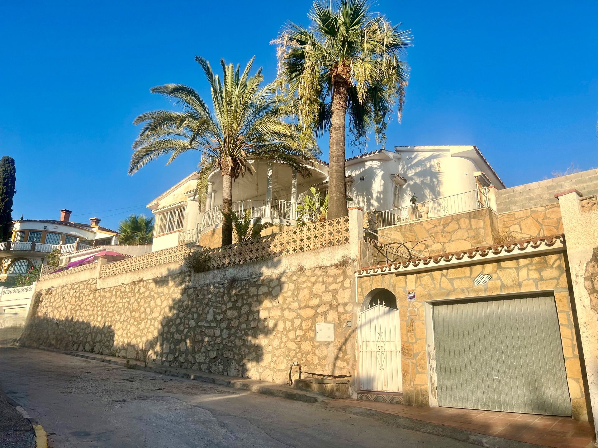 4 Bed, 4 Bath, HouseFor Sale, Benajarafe, Malaga, 29790