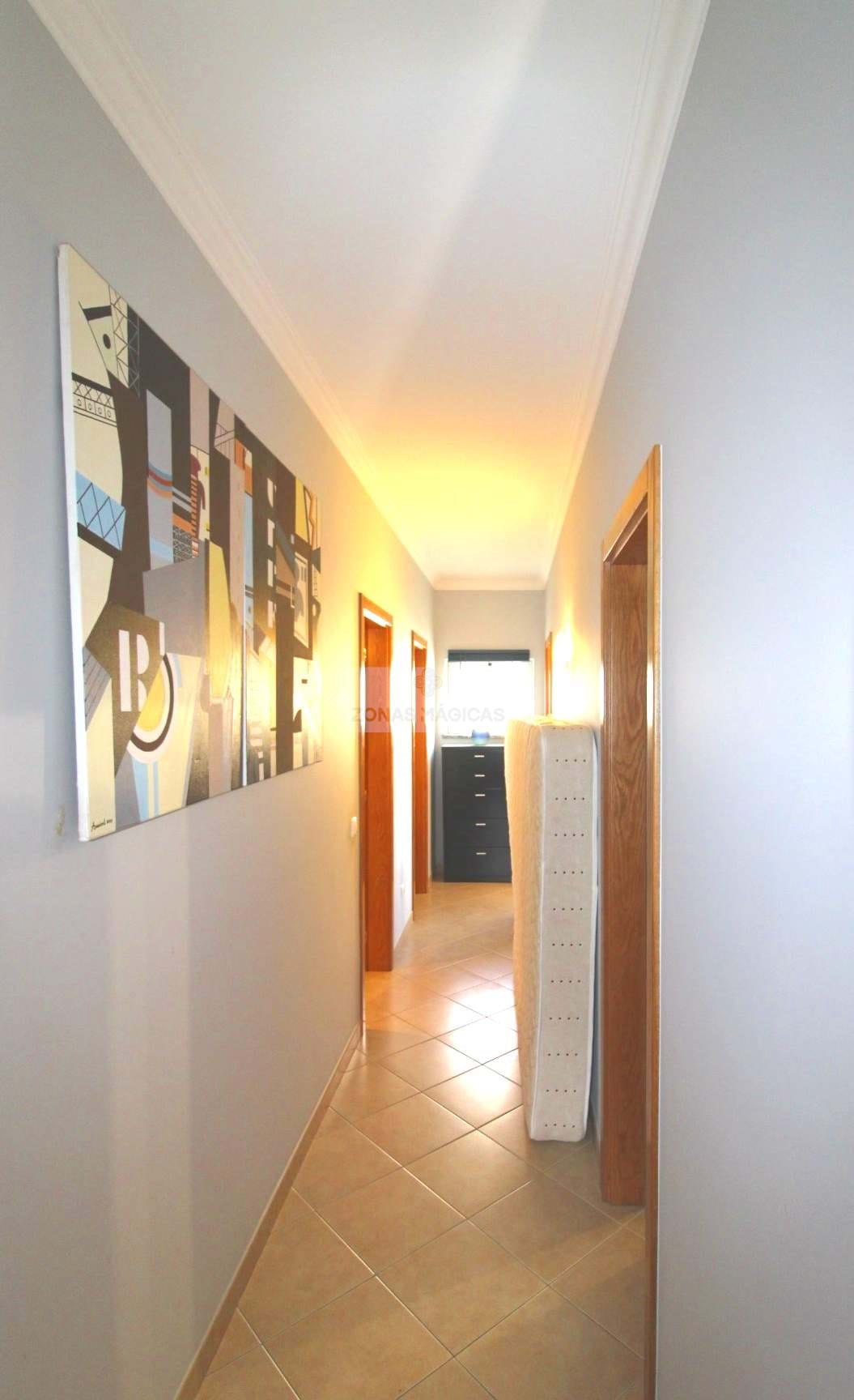 3 Bed, 2 Bath, ApartmentFor Sale, Lagos, Faro, 8600-767