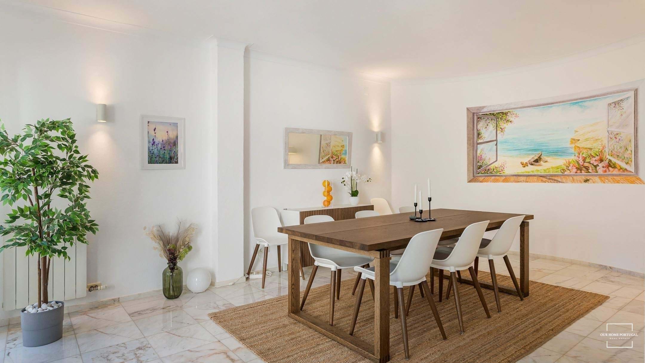 3 Bed, 2 Bath, HouseFor Sale, Lagoa, Faro, 8401-908